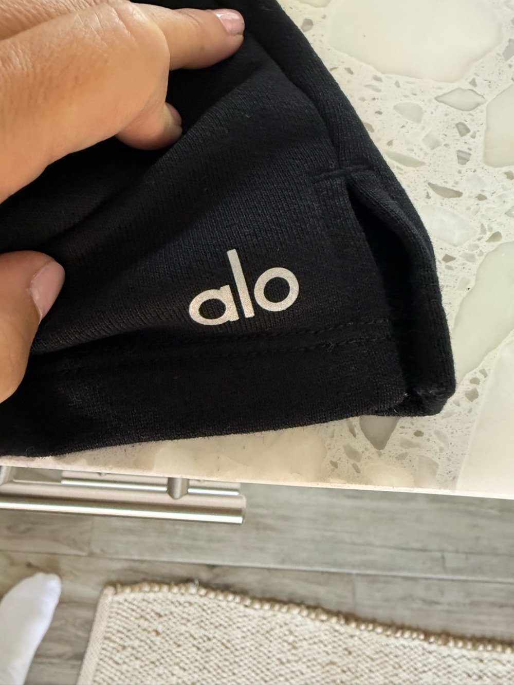 ALO Low Key Sweat Shorts Black M - Picture 3 of 3